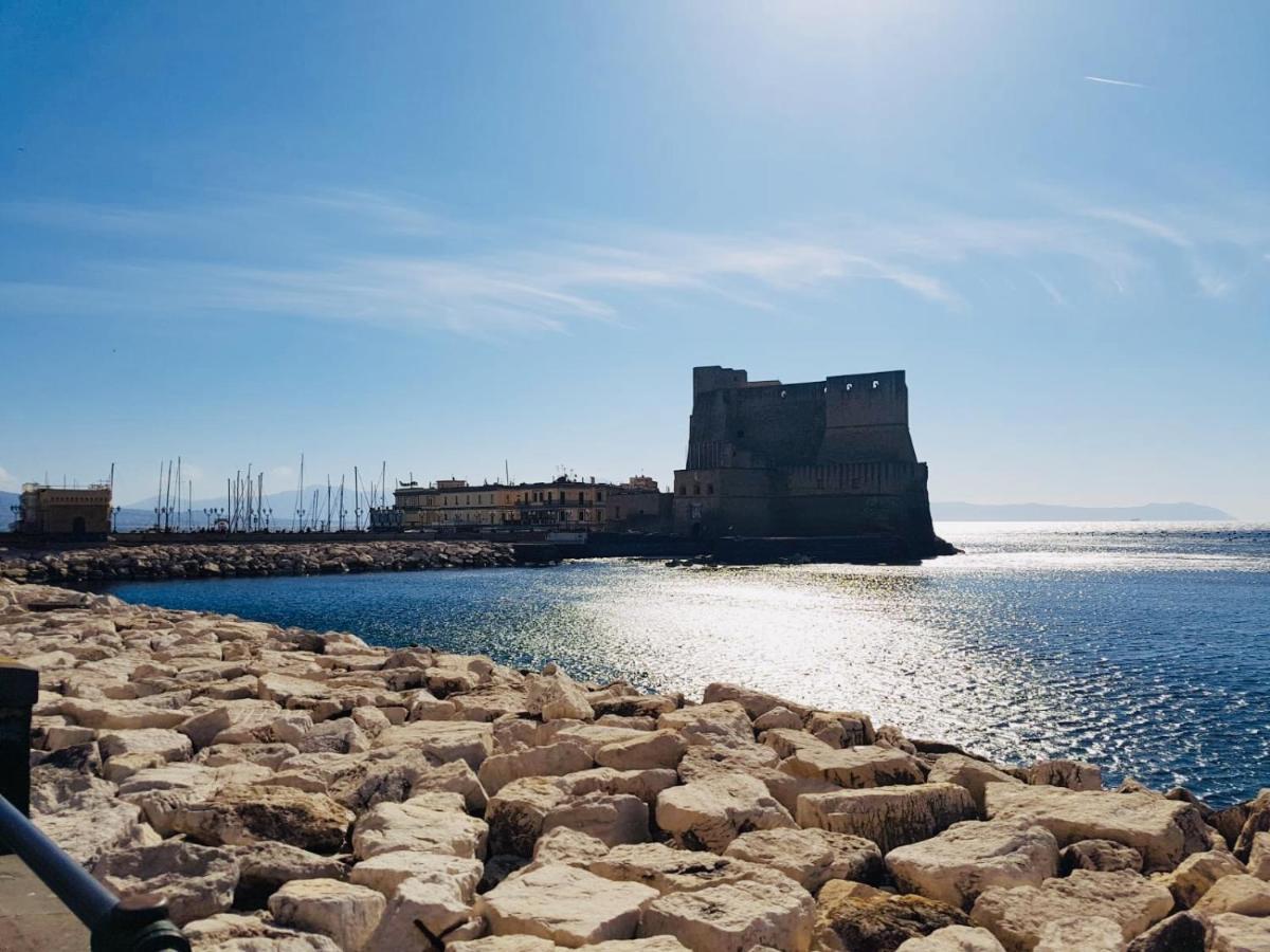 Bed and breakfast Napoli Storia E Mare Extérieur photo